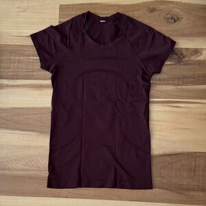 Women’s Lululemon Swiftly Tech Short Sleeve Shirt 2.0 - burgundy